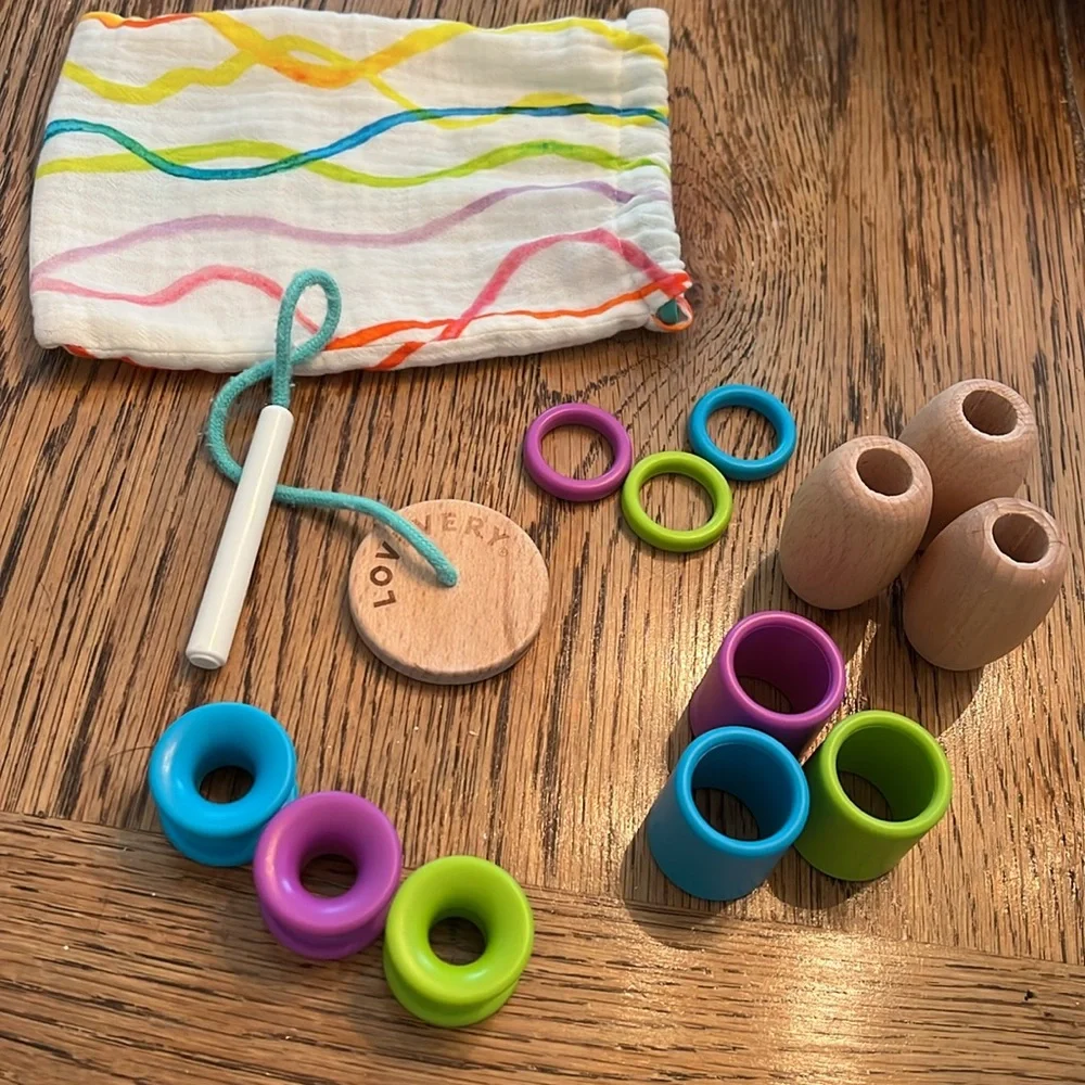 LOVEVERY Colorful Wooden Lacing Bead Set